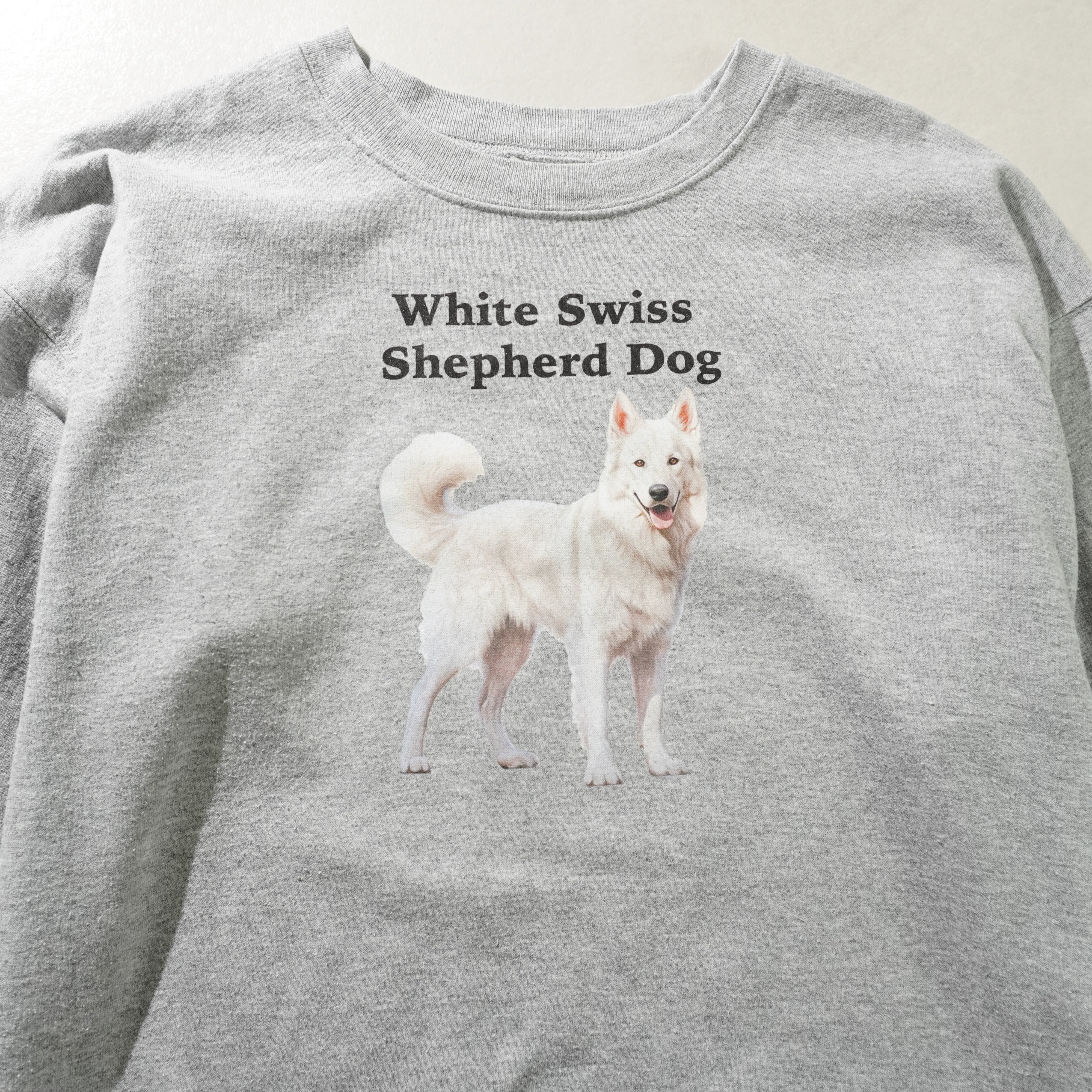 white swiss shepherd dog sweat gray size M