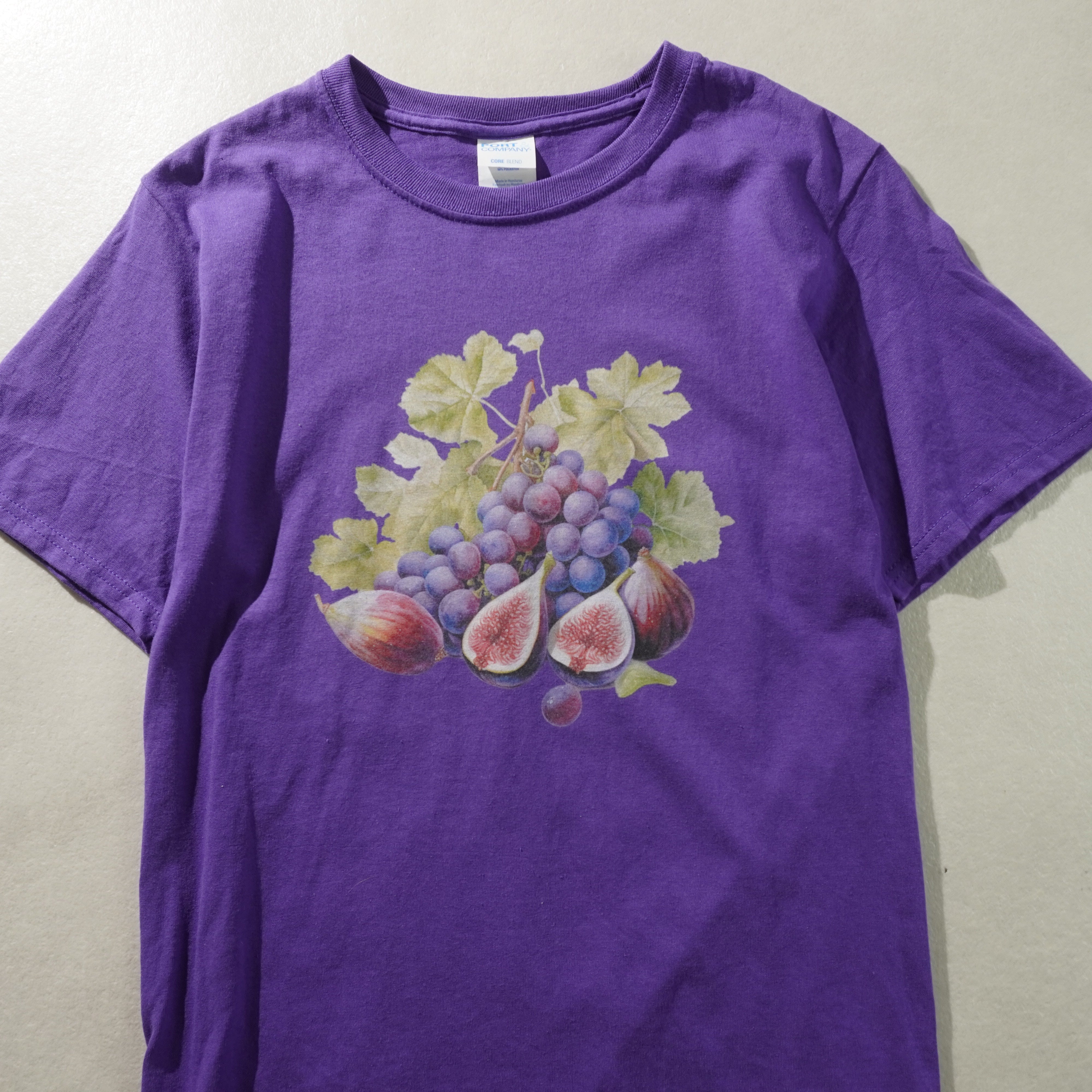 grape & fig tee purple size S