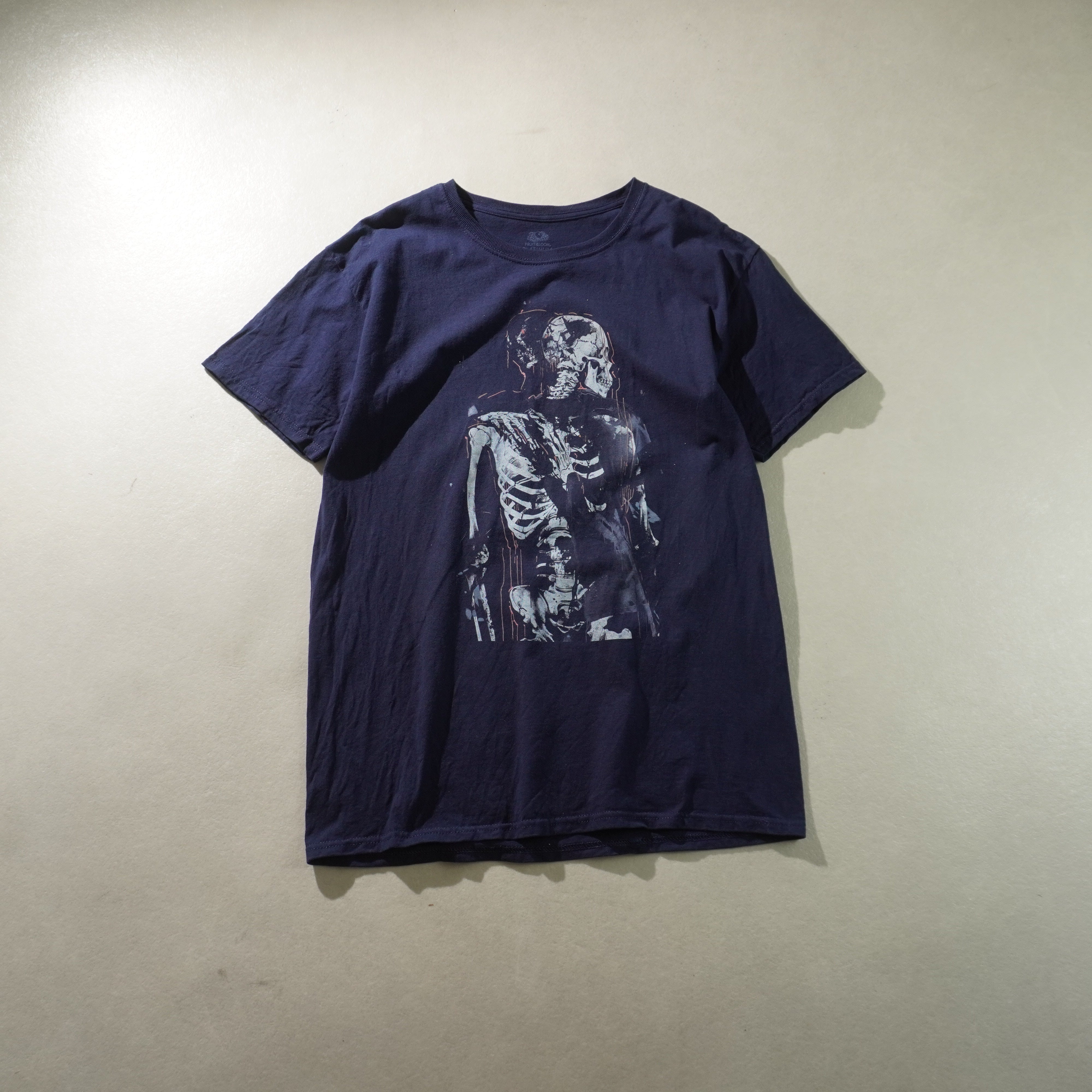 skeleton tee navy size M