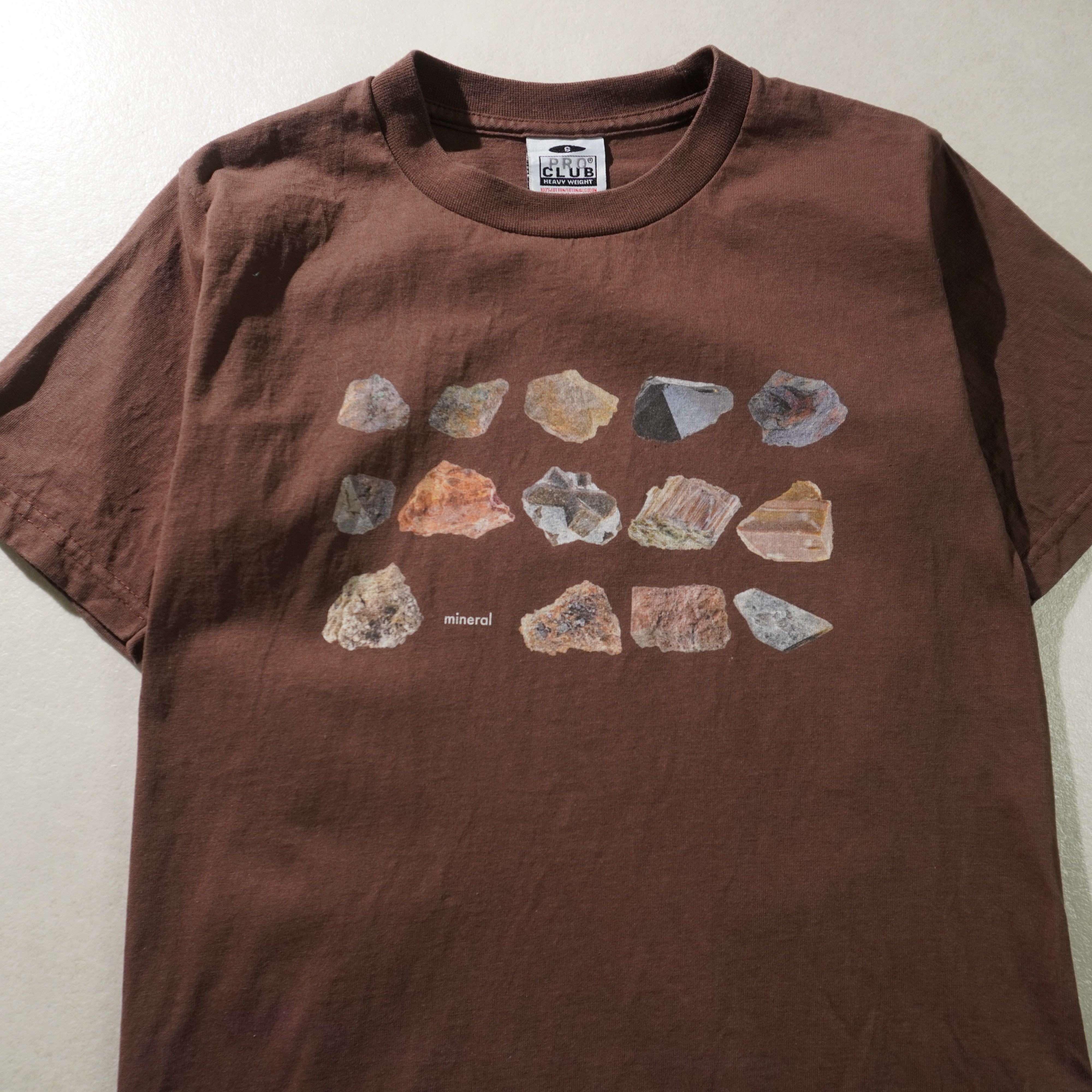 mineral tee brown size S