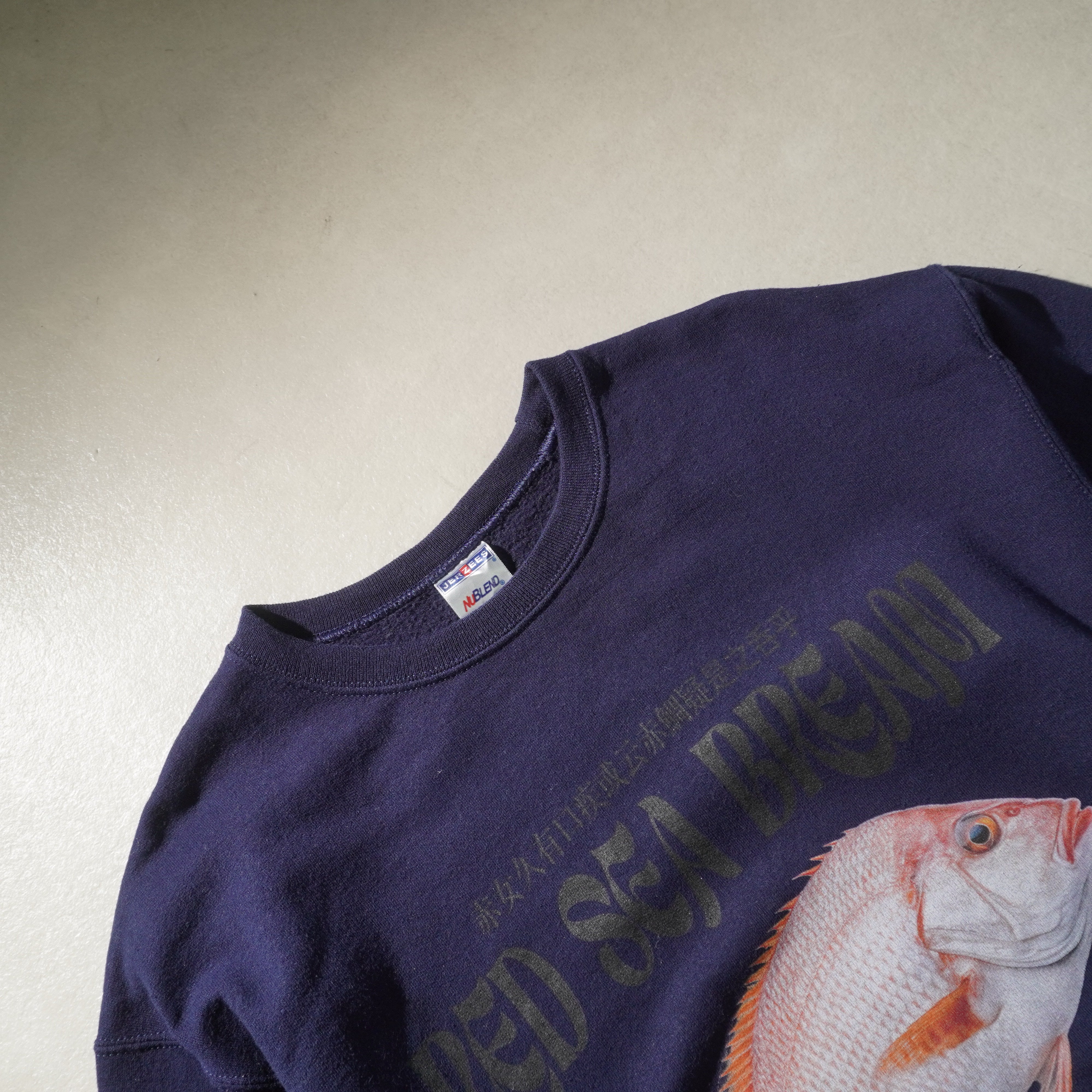 red sea bream sweat navy size L