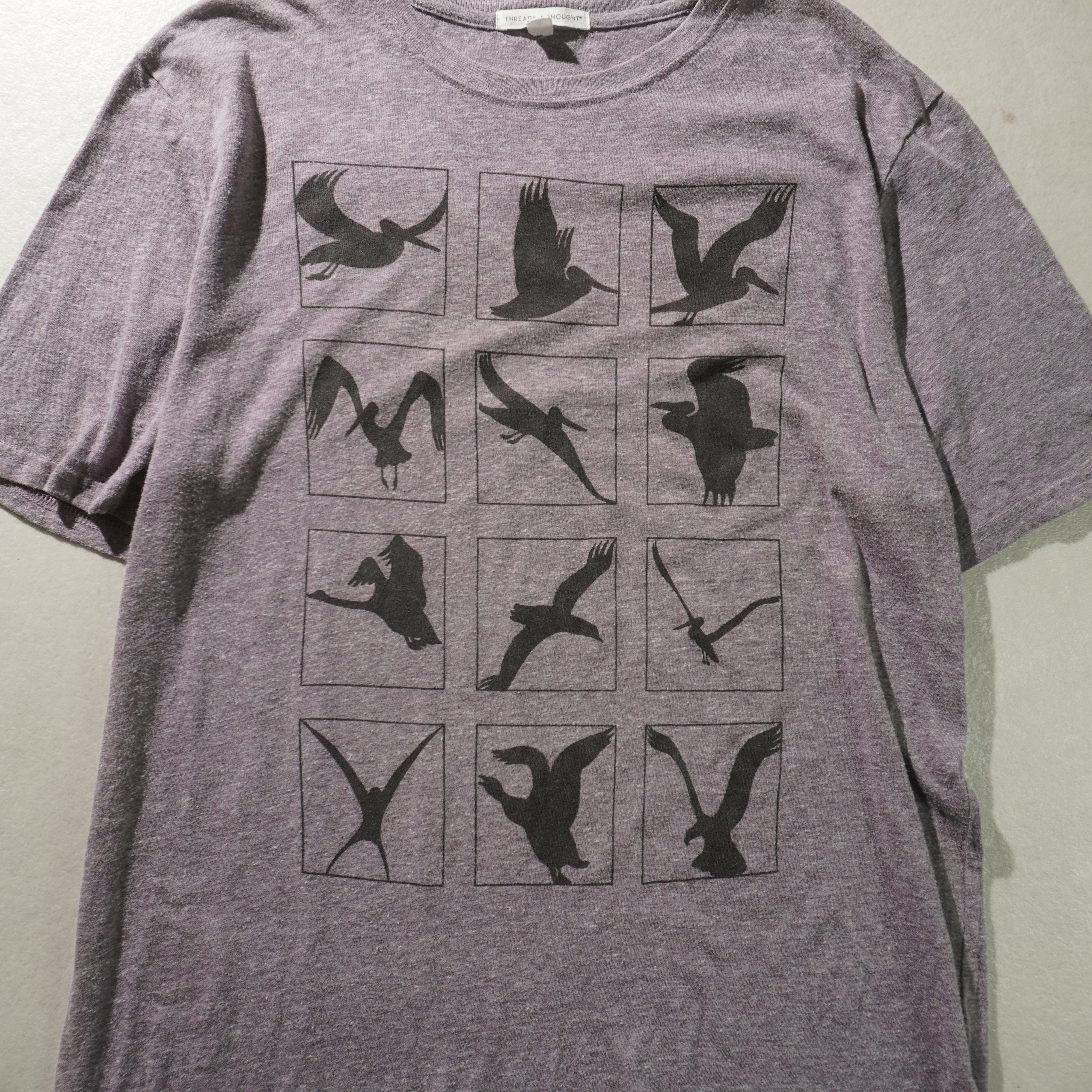 bird tee light purple size L