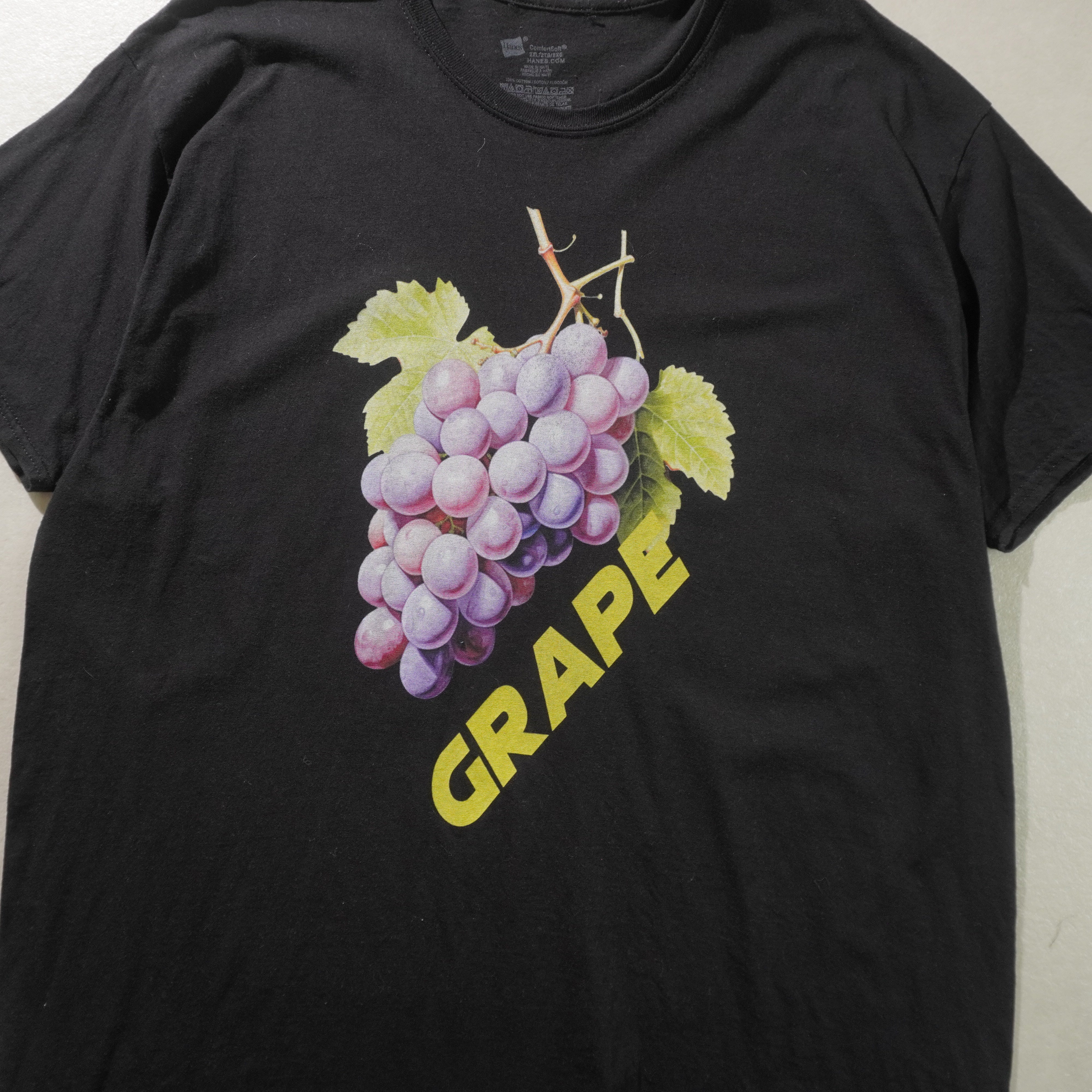 grape tee black size 2XL