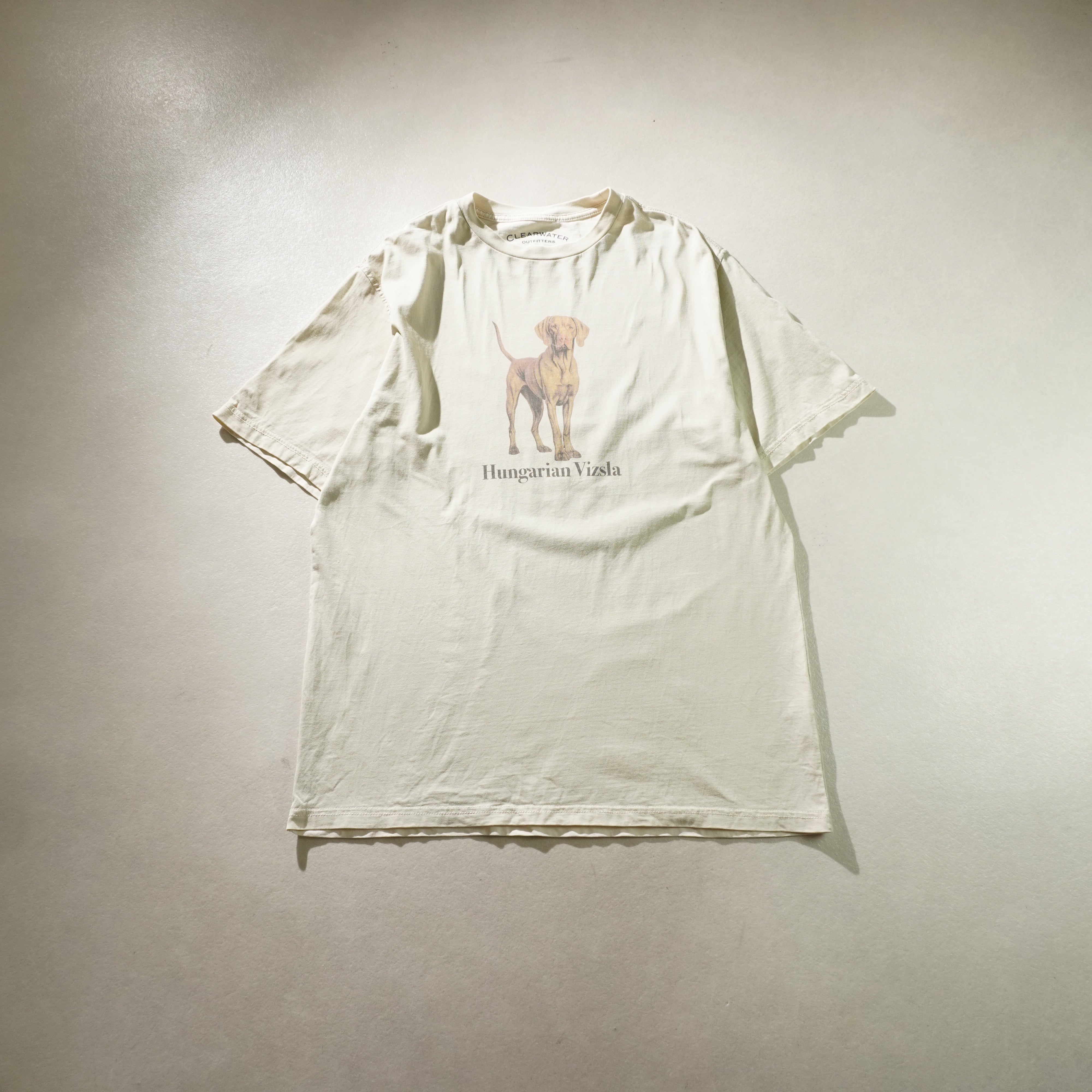 hungarian vizsla tee beige size M