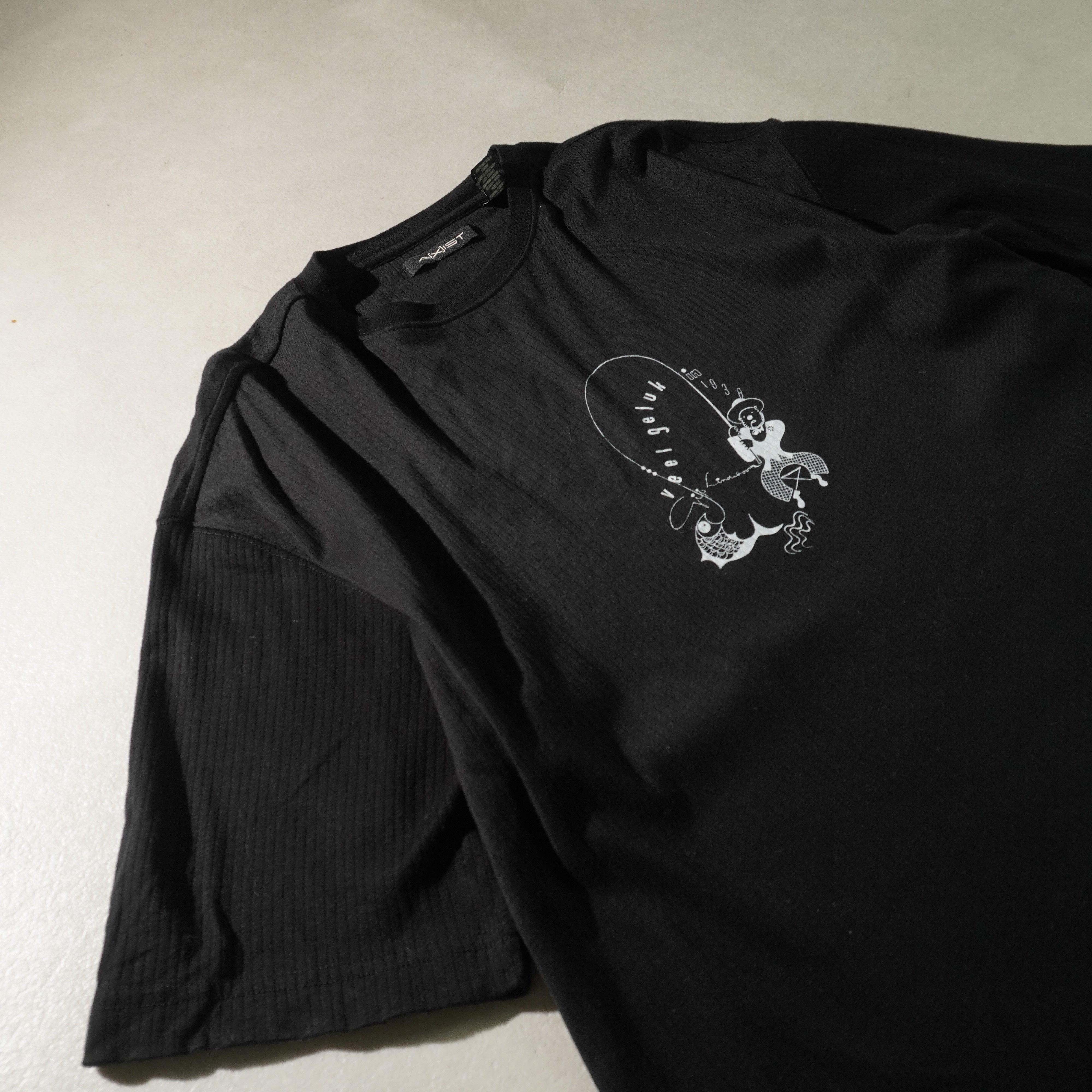fishing tee black size M