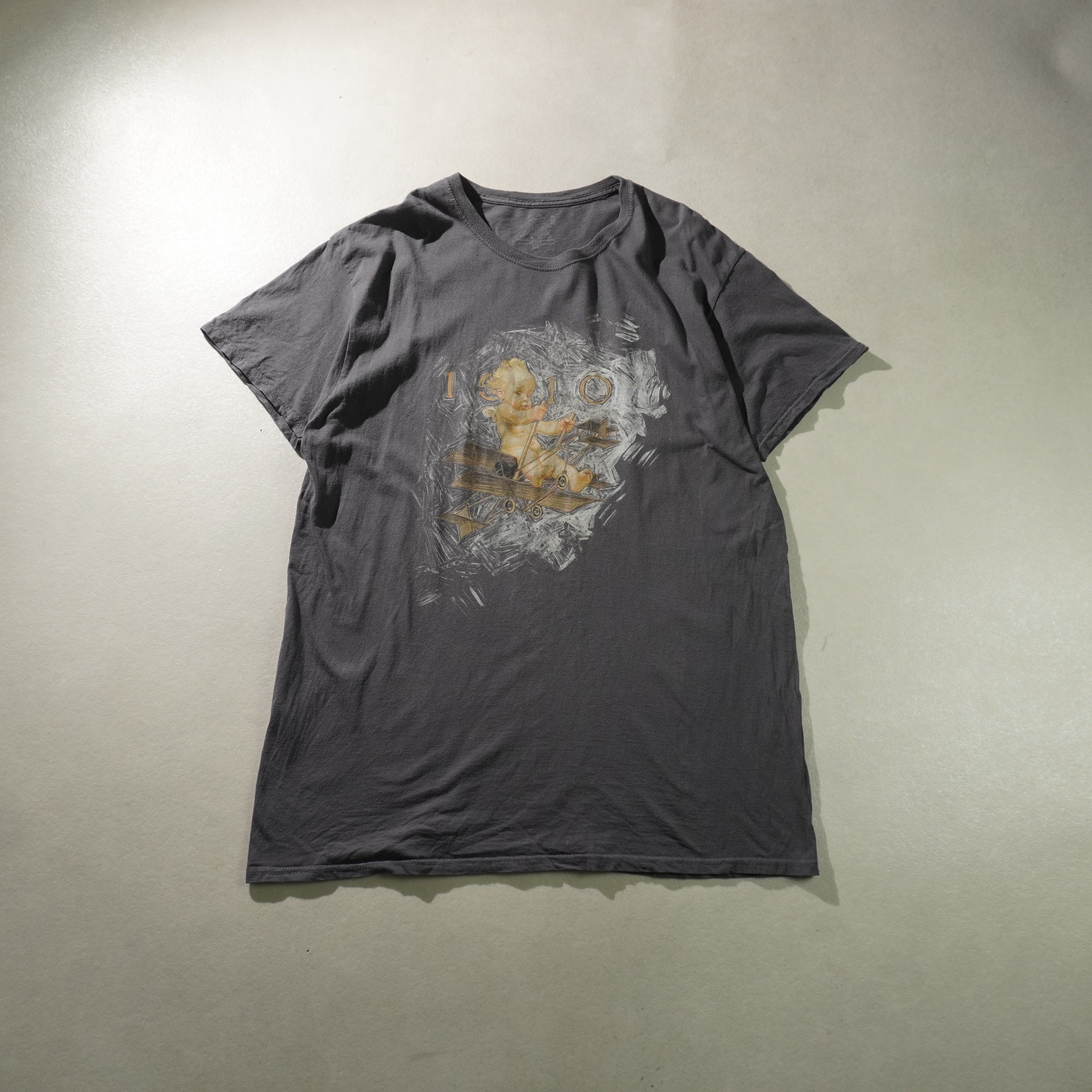baby tee gray size XL