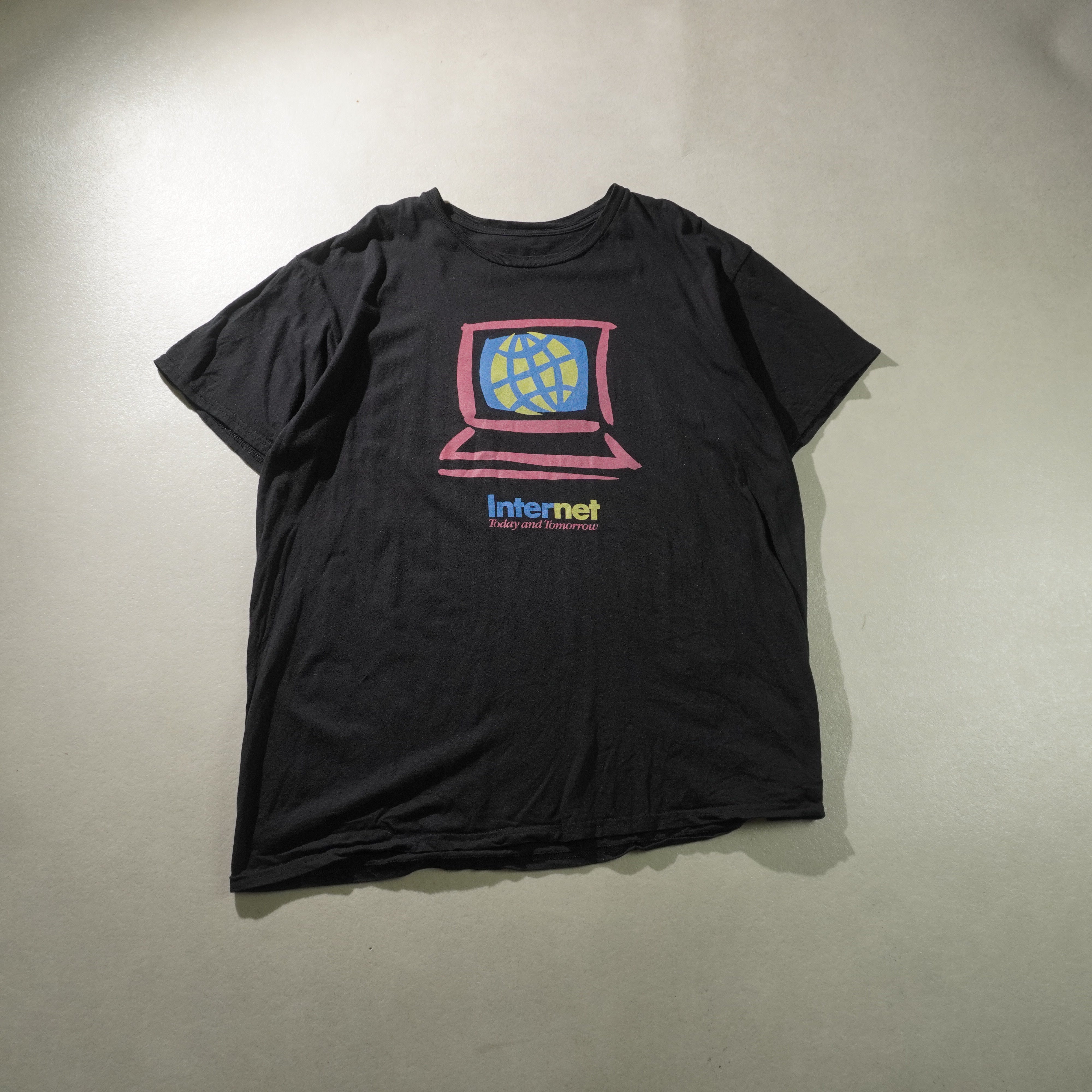 internet tee black size 2XL