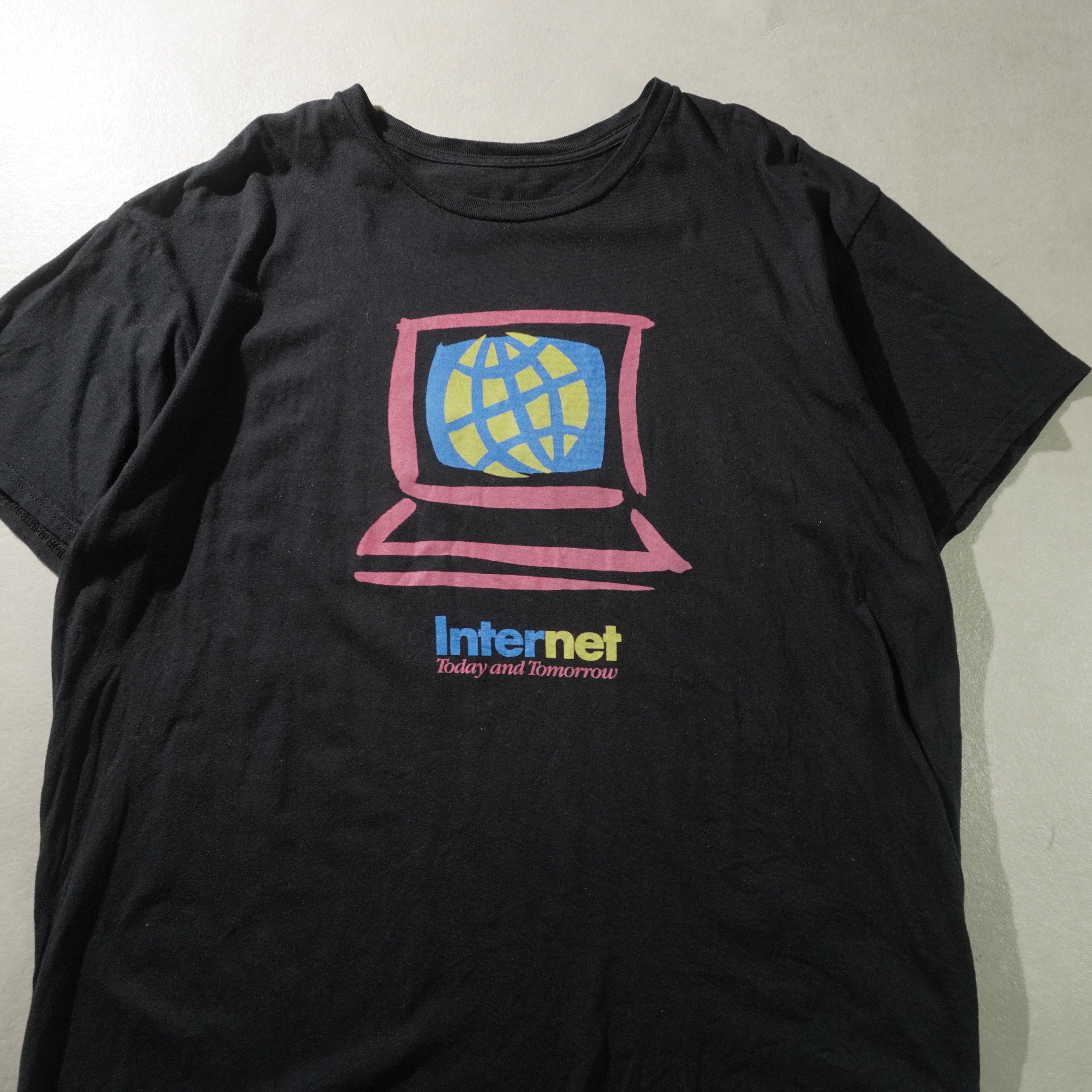 internet tee black size 2XL