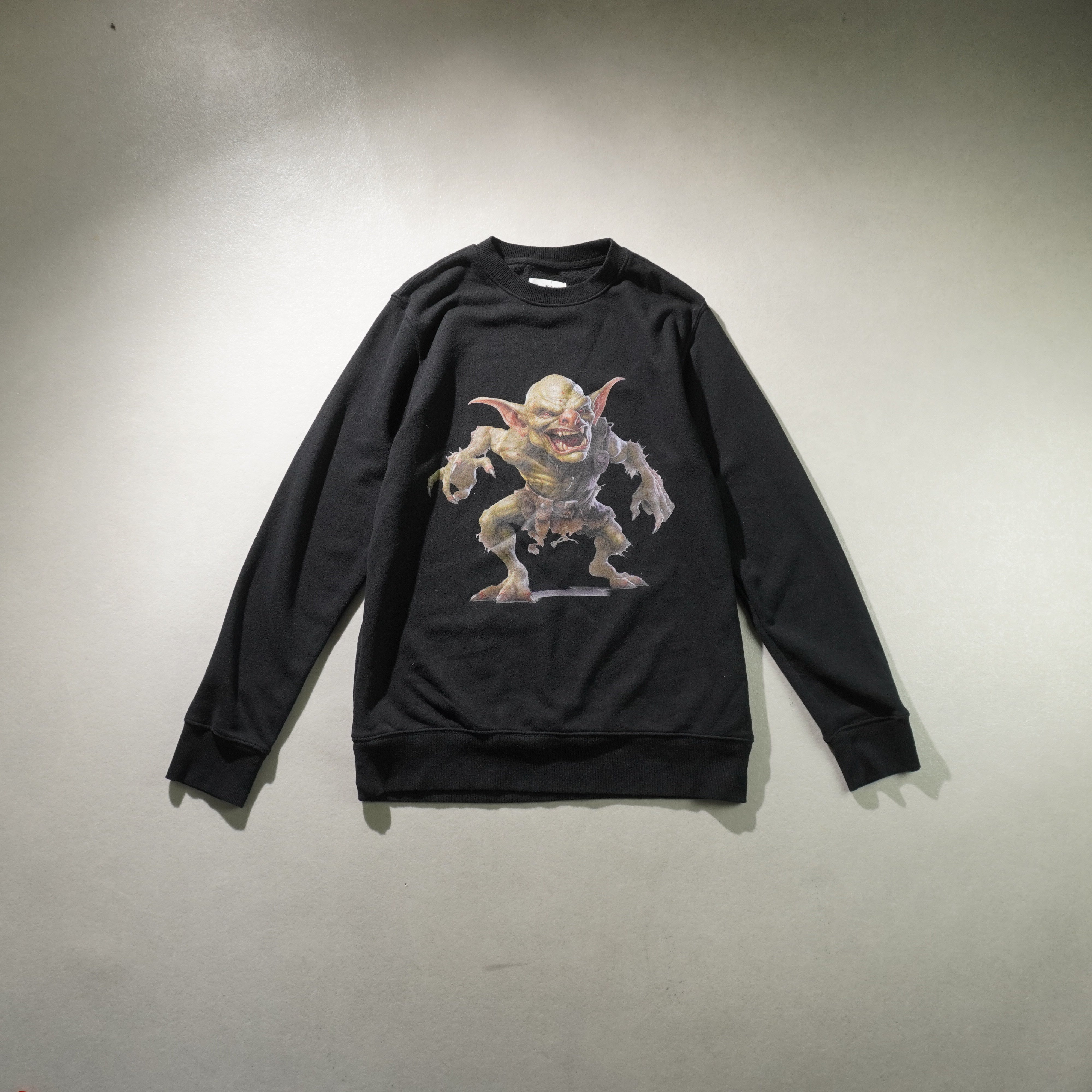 goblin sweat black size L