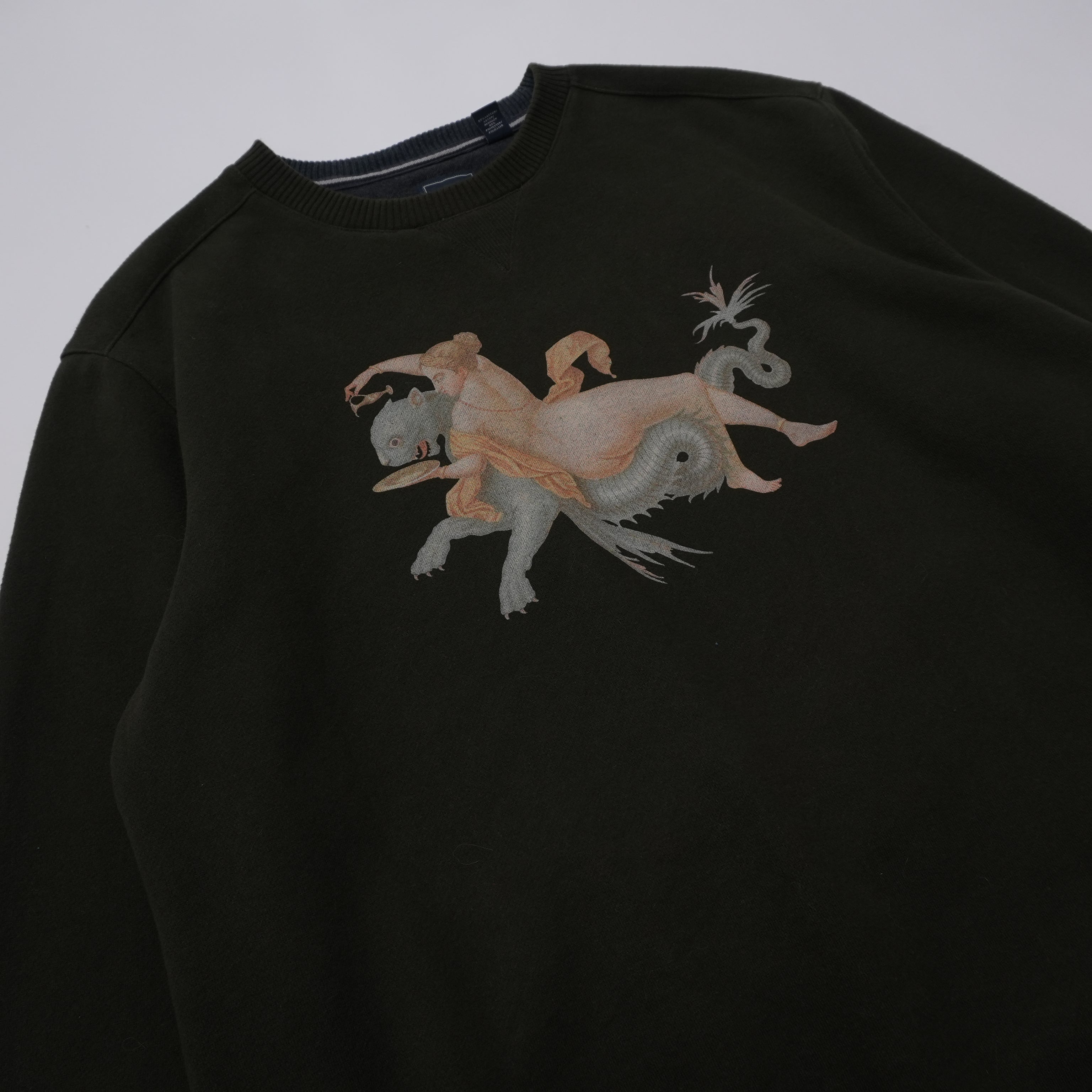 graphic sweat khaki  size L