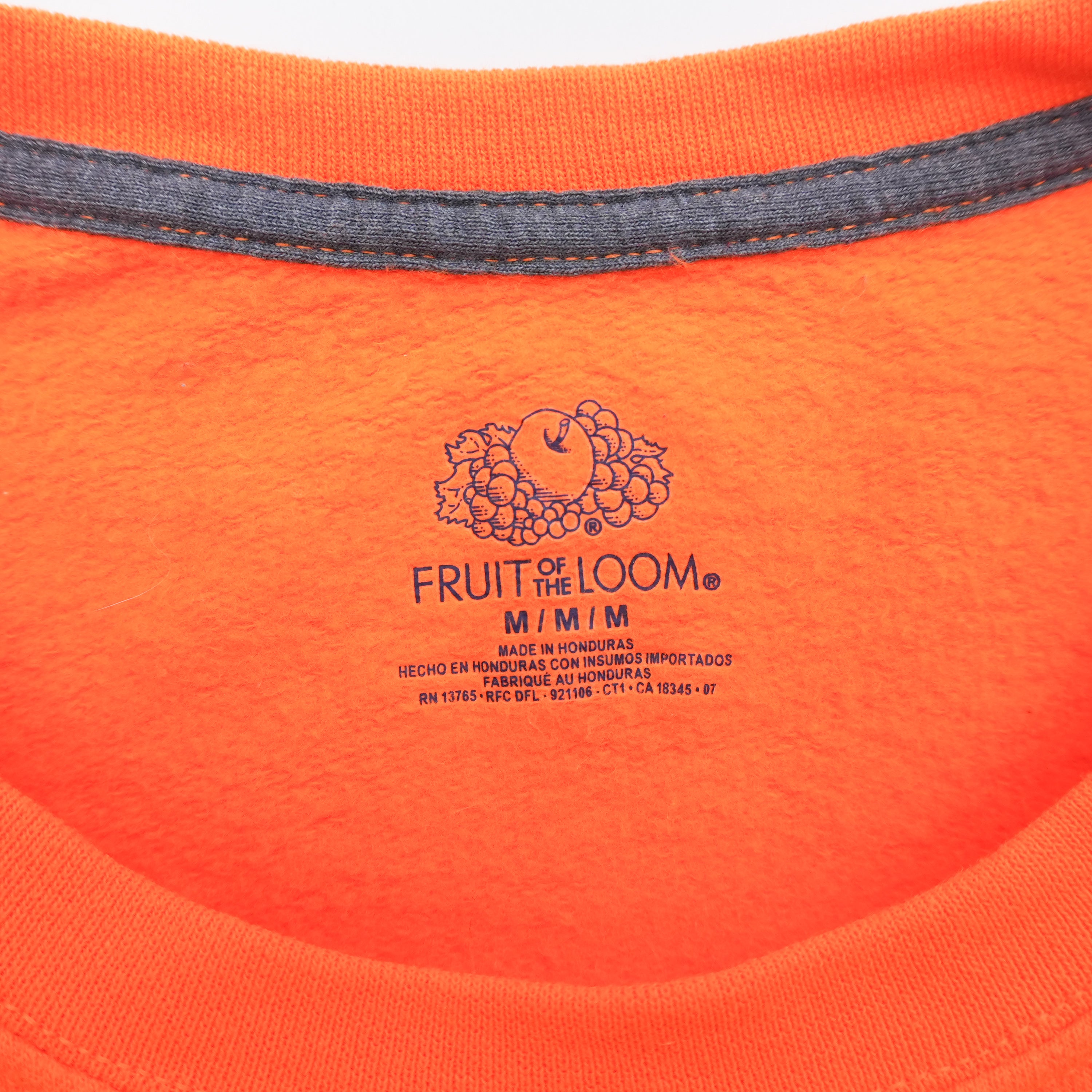 tell sweat orange size M