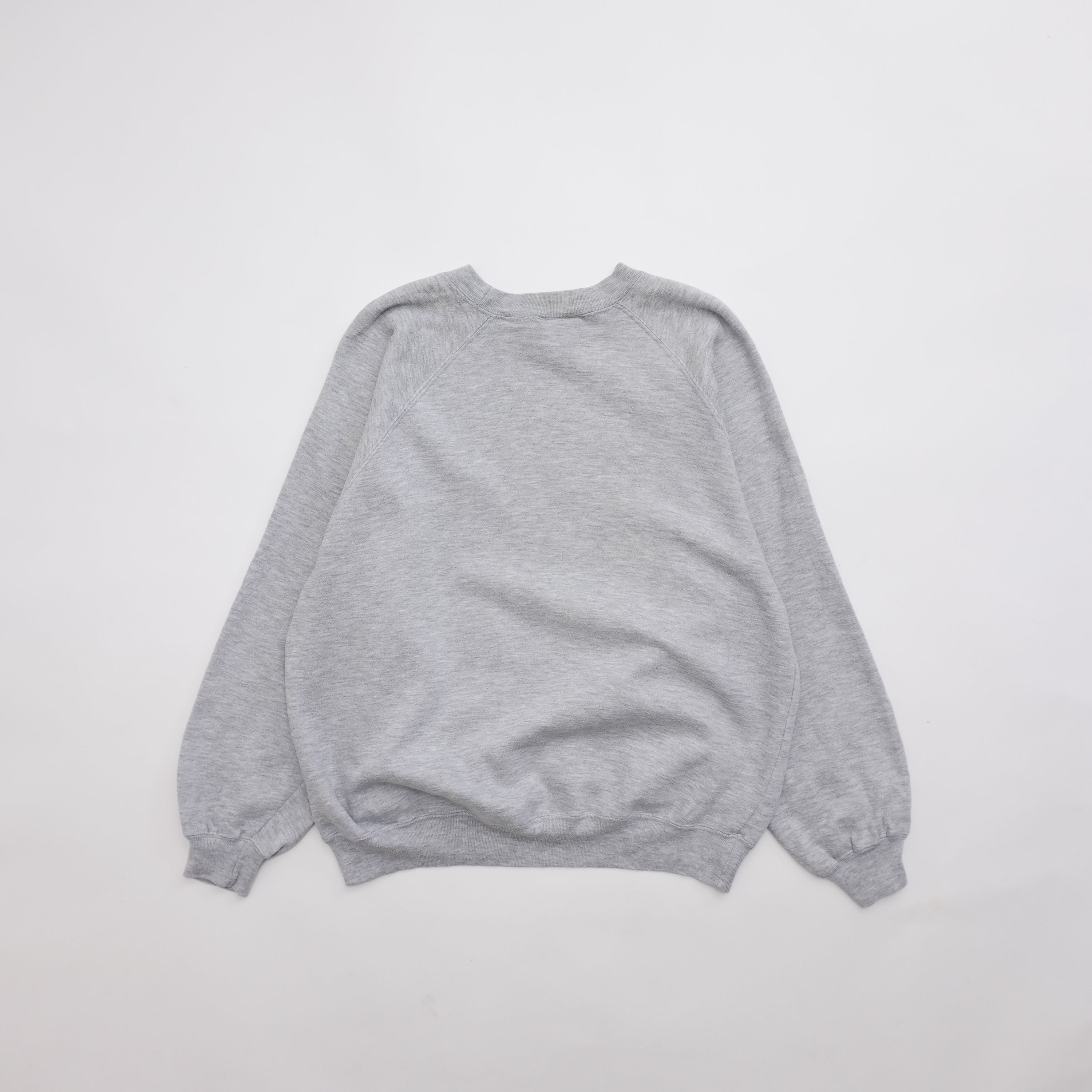 cream puff sweat light gray size M